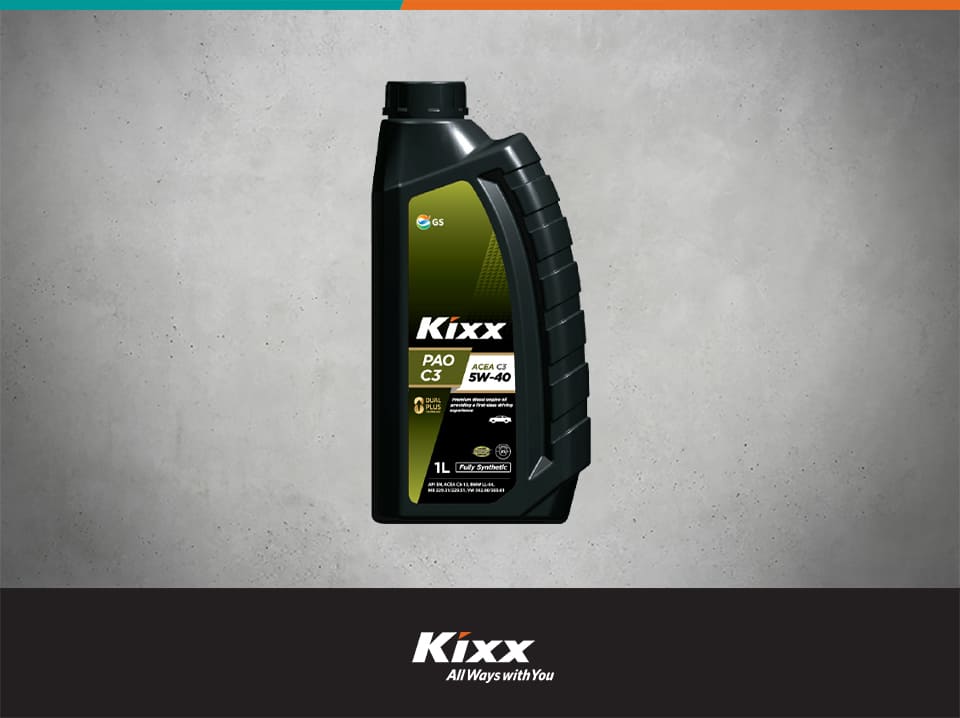 Kixx PAO C3 5W-30, a premium oil with additives that help maintain vehicle performance